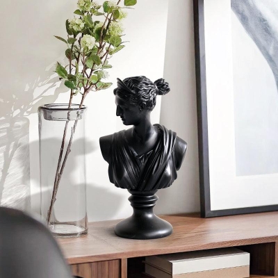 European Style Resin Sculpture Set - David & Venus