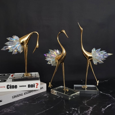 Luxurious Copper Crane Sculpture for Home Decoration