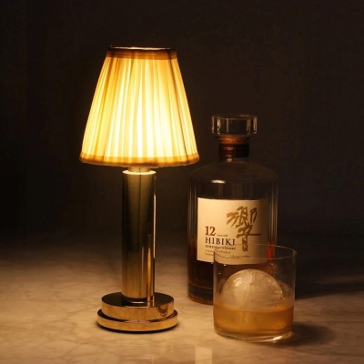 Wireless Dimmable Fabric Table Lamp for Bars and Bedrooms