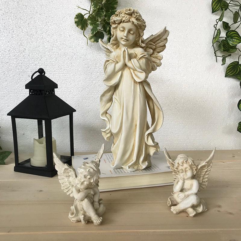 Retro old style girl sculpture small plaster statue